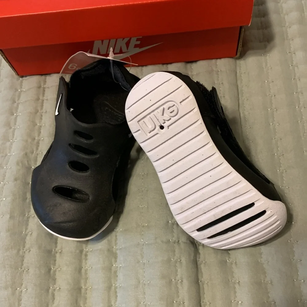 Nike Kids Black Sandal Shoes Size 6 Toddler NEW All occasions Easy on Comfort
